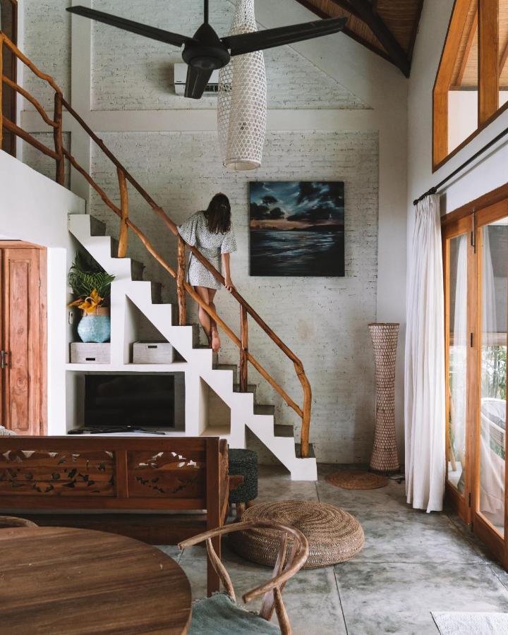 Готель Mana Eco Retreat Kuta  Екстер'єр фото