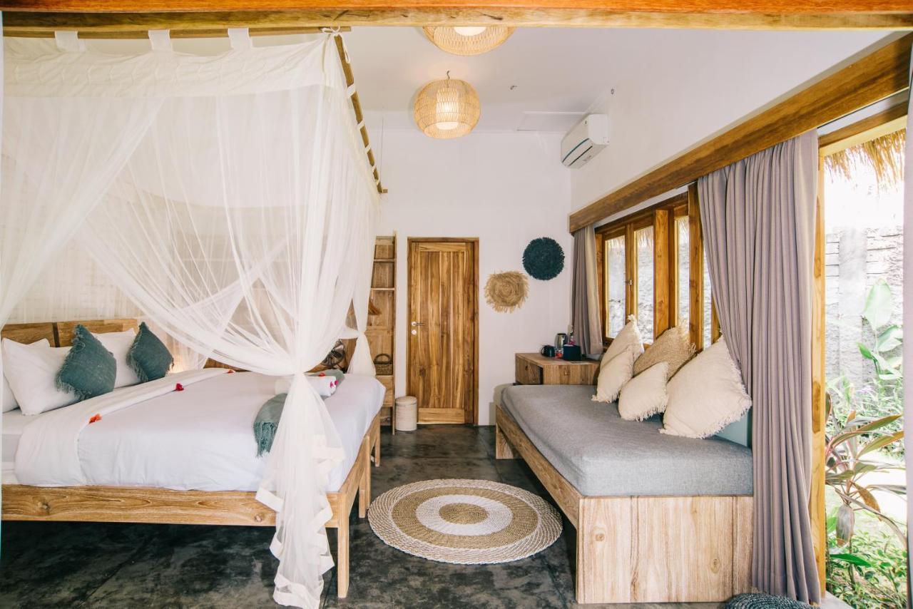 Готель Mana Eco Retreat Kuta  Екстер'єр фото