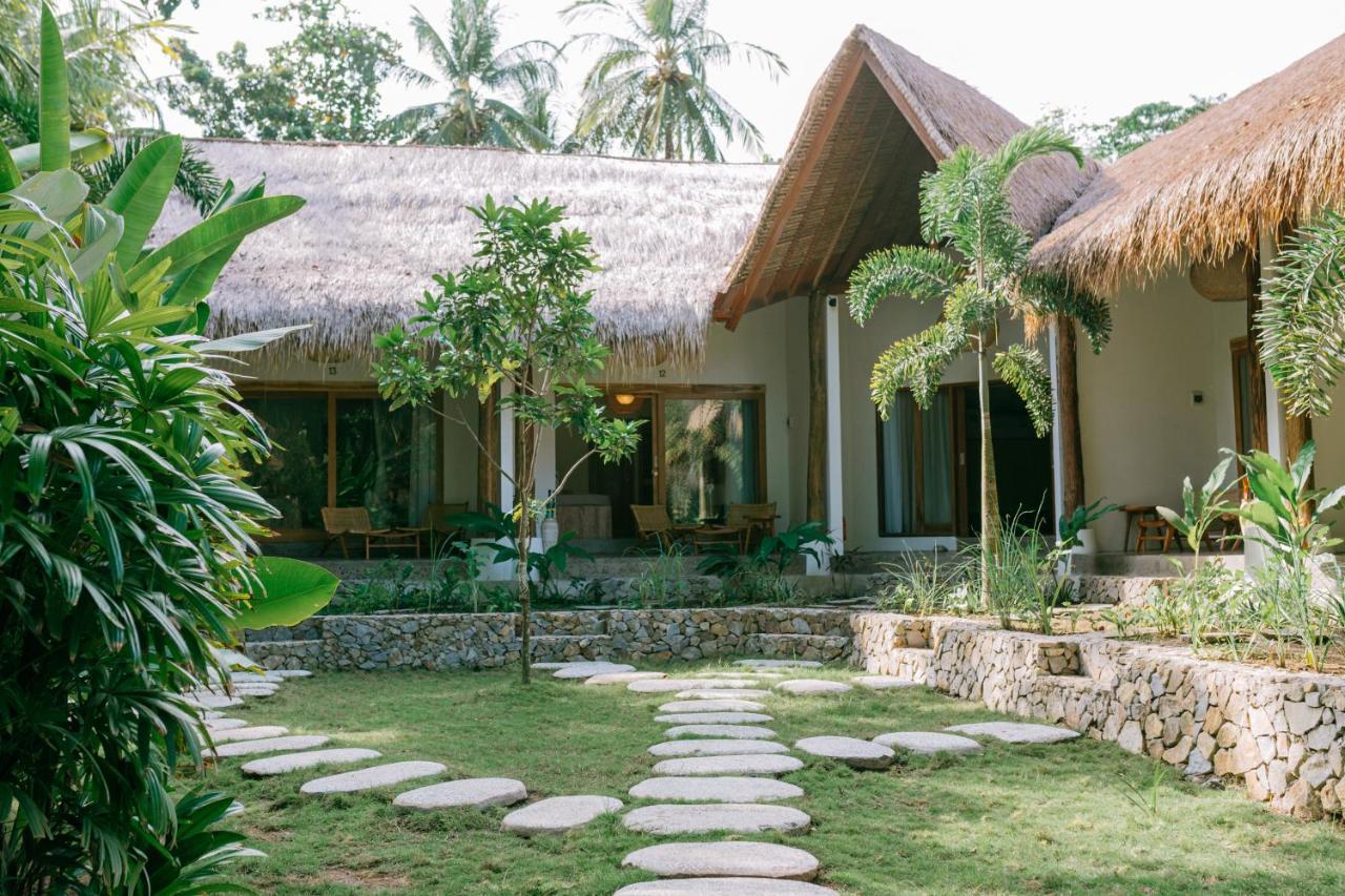 Готель Mana Eco Retreat Kuta  Екстер'єр фото